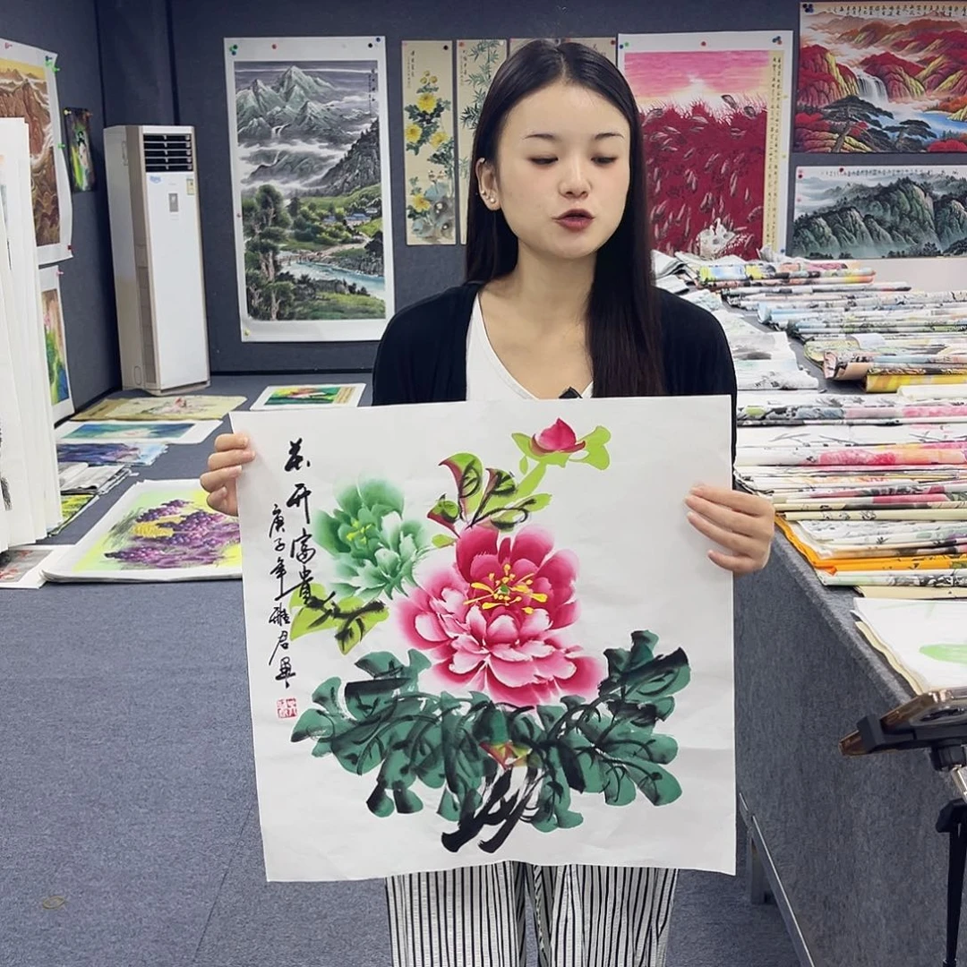 全场国画作品美女放漏