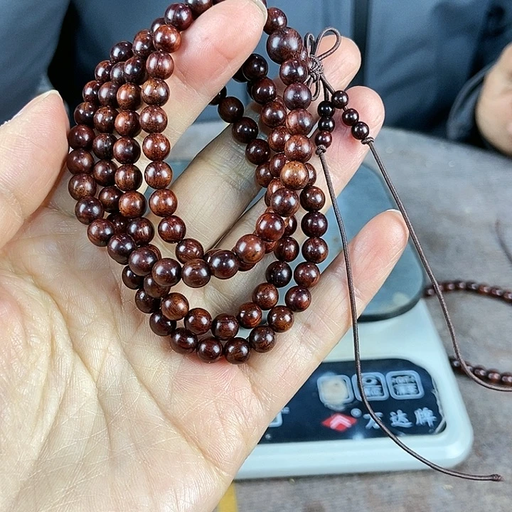 檀香紫檀（小叶紫檀）0.6多圈一条