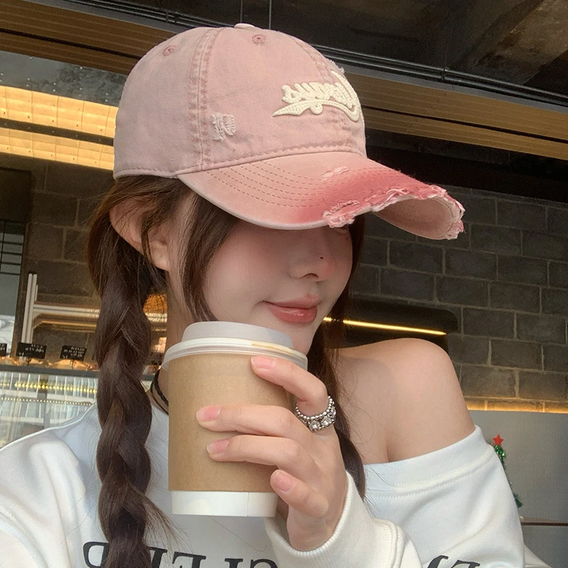 KimMumy字母刺绣破洞做旧粉色棒球帽女2025年春新款大头围帽子百