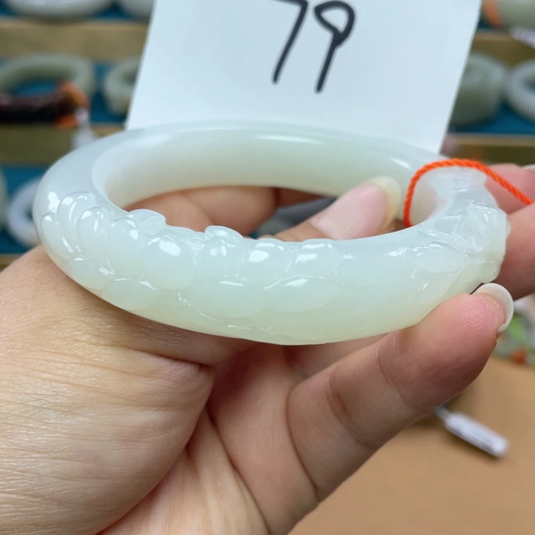 未镶嵌手镯和田玉圈口58