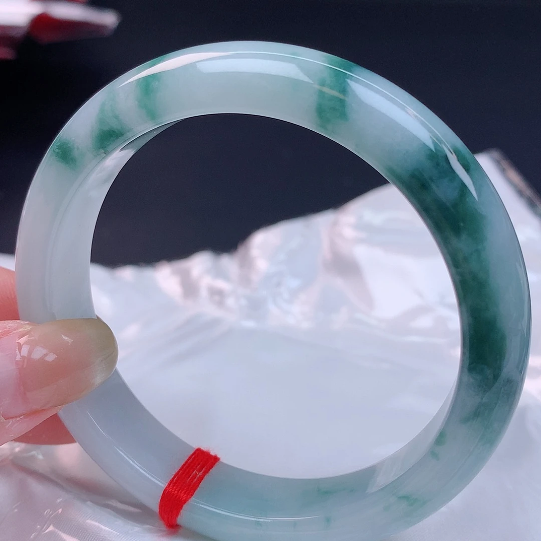 【闪购商品】未镶嵌手镯翡翠59