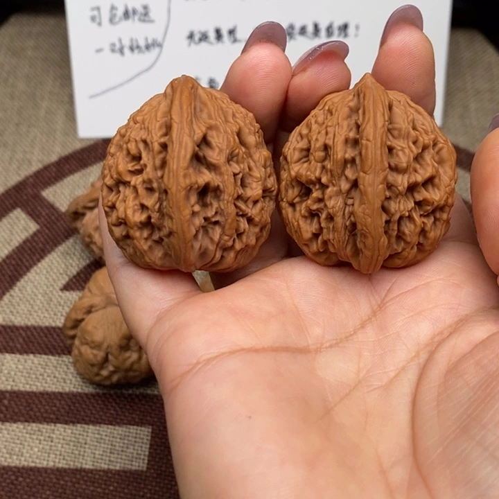 把件文玩核桃全品虎头