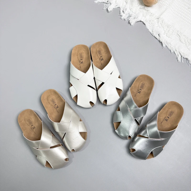 透气时尚日常镂空纯色凉拖通勤软底2025夏季百搭休闲舒适包头半托