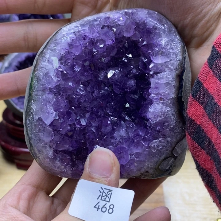 水晶大型摆件（非配饰）未镶嵌