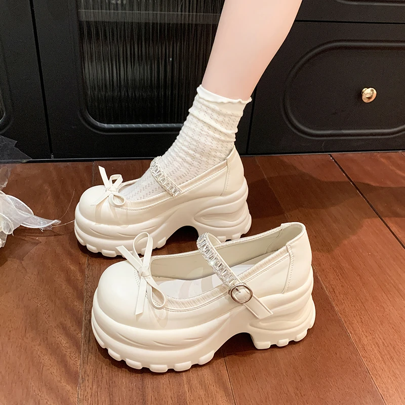 法式银色玛丽珍鞋女2025秋季新款厚底增高浅口小皮鞋甜美增高单鞋