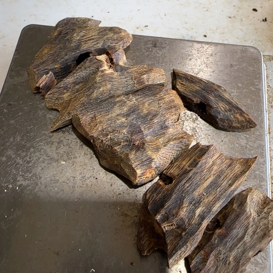 沉香沉香碎屑窖藏紫奇老料一份20