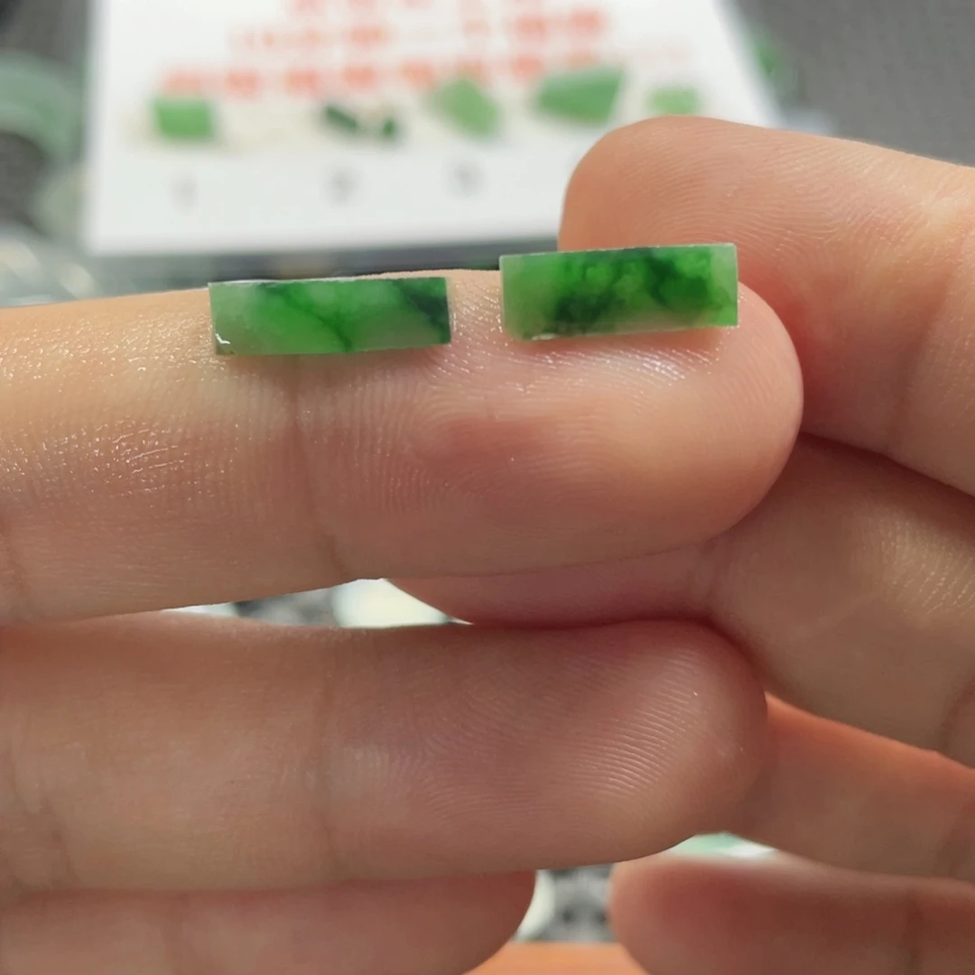 未镶嵌定制翡翠小*成翡翠