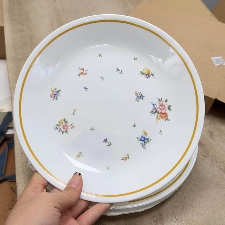 瓷片噗哈哈哈哈哈哈哈哈哈哈