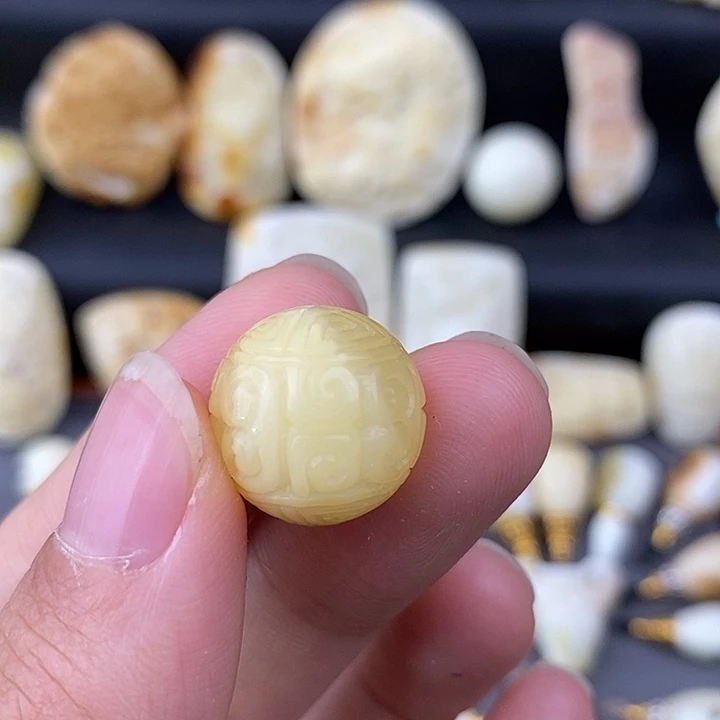 琥珀未镶嵌裸石16回文a285