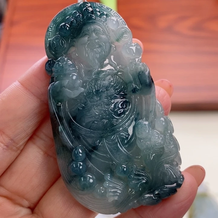 颈饰未镶嵌翡翠执*翡翠