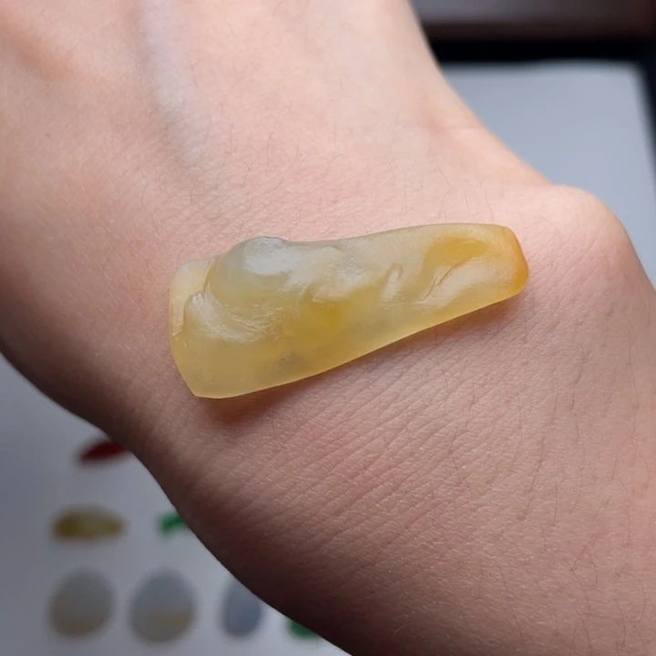 未镶嵌定制翡翠天然翡翠A货随形