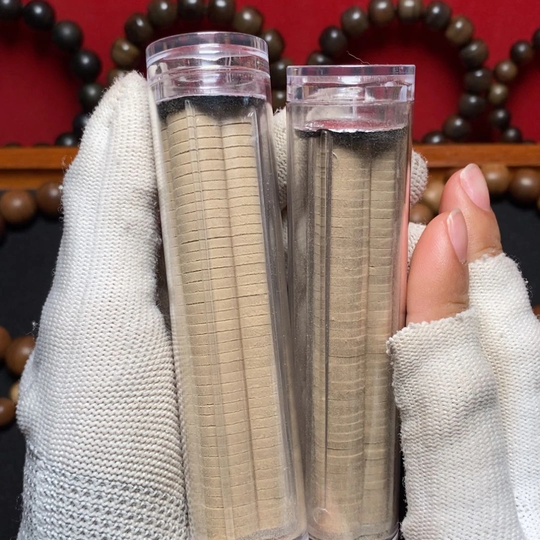 檀香木其他老山檀香 无粘粉 祥云香片 俩盒