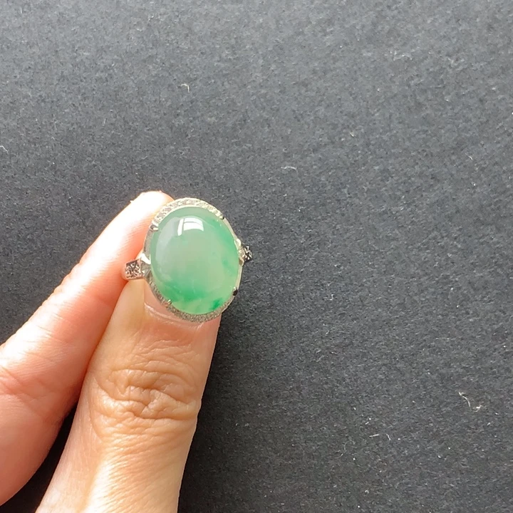 石英质玉未镶嵌戒指