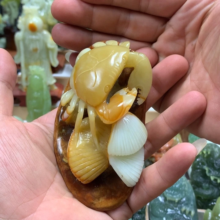 @***痴未镶嵌蛇纹石玉珠宝奇石