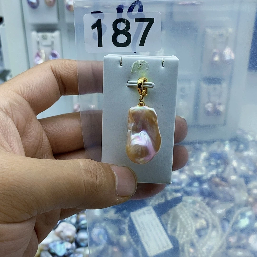 淡水珍珠合金颈饰