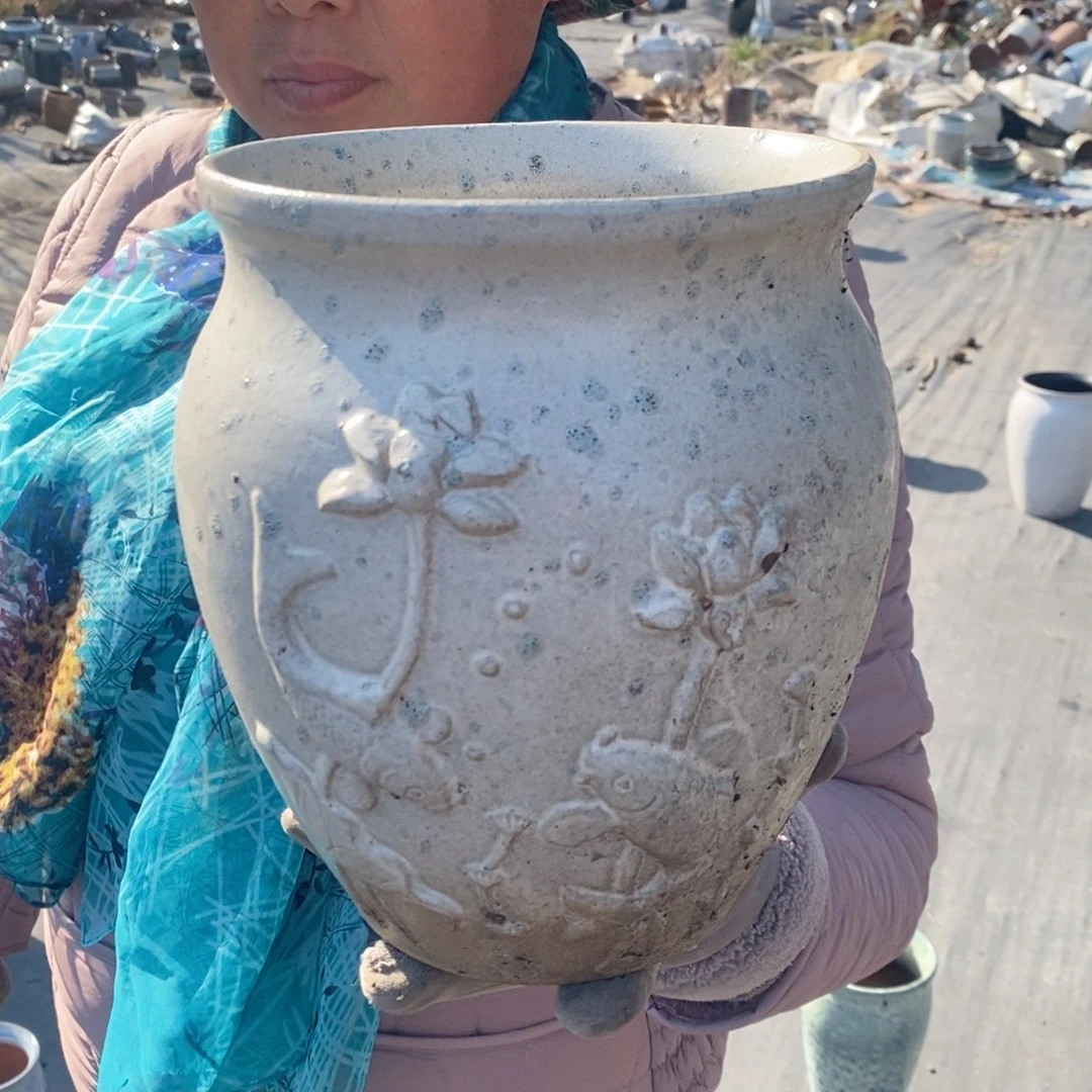 红陶口17高21瑕疵～