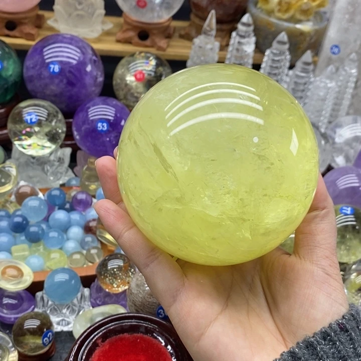 石材天然黄水晶球