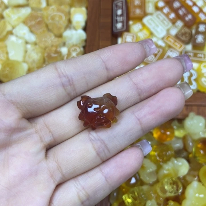 橄榄核吊坠小螃蟹9