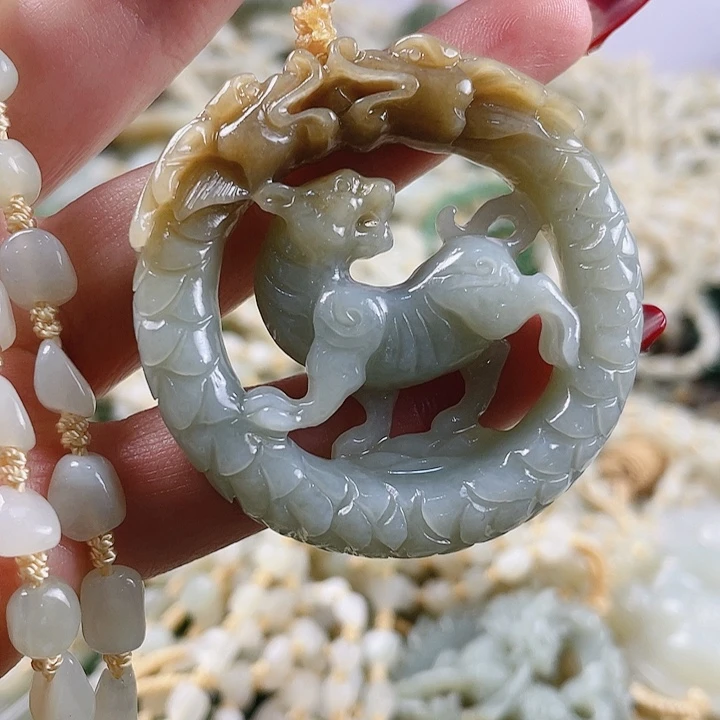 未镶嵌和田玉挂件