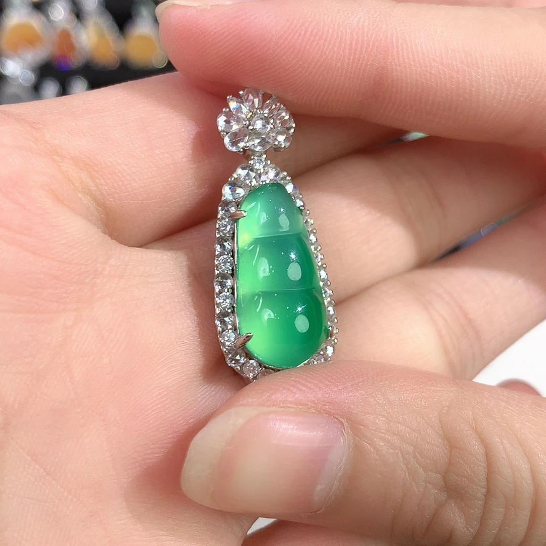 玛瑙/玉髓银S925镶嵌颈饰