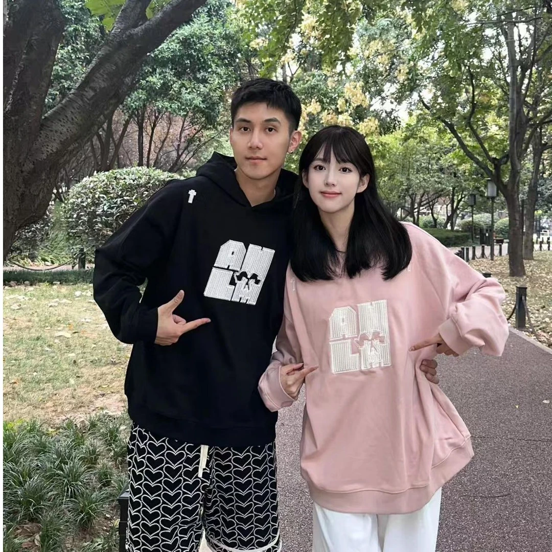 刺绣情侣装秋季卫衣2025新款ins超火高级感小众不撞款秋冬外套潮