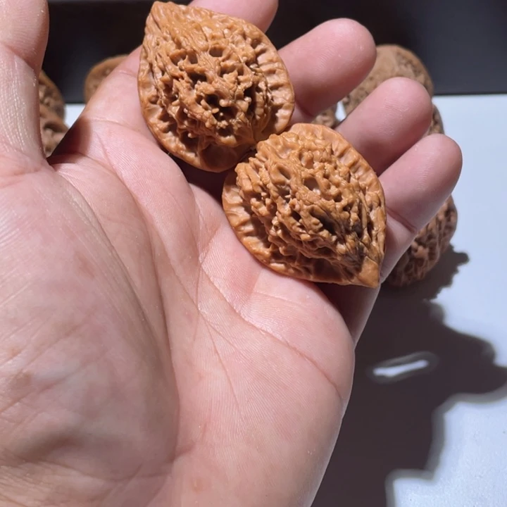 吊坠文玩核桃十三陵