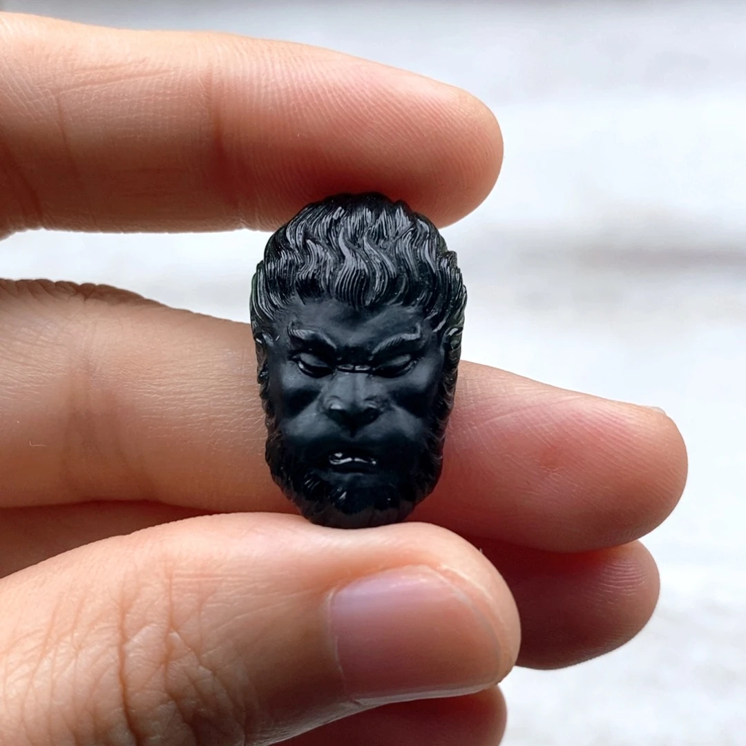 颈饰未镶嵌翡翠齐大大圣