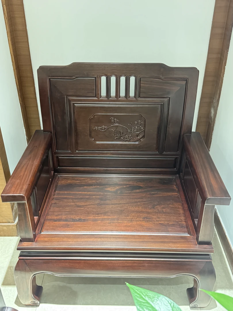 柬埔寨黑酸枝沙发单人位