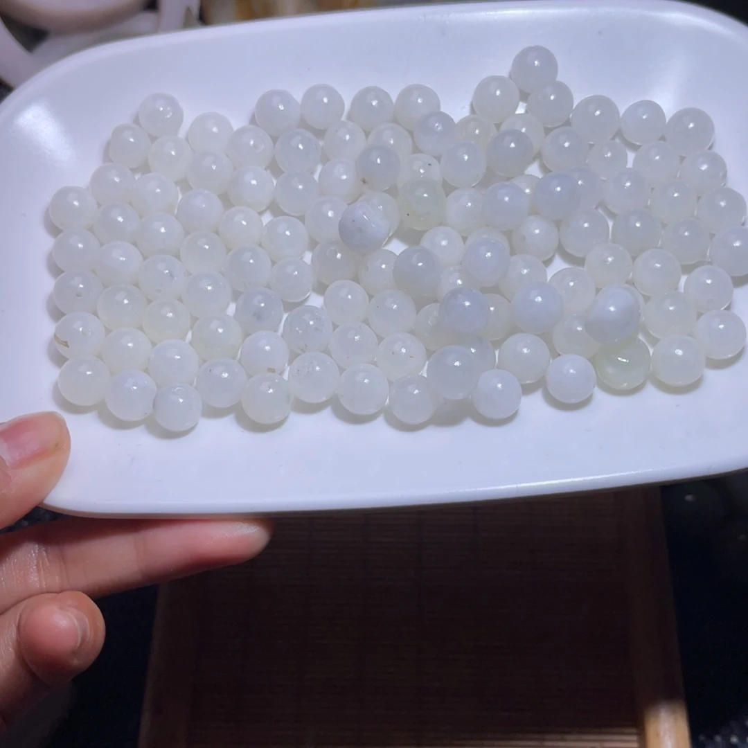 未镶嵌和田玉（糖玉）车挂