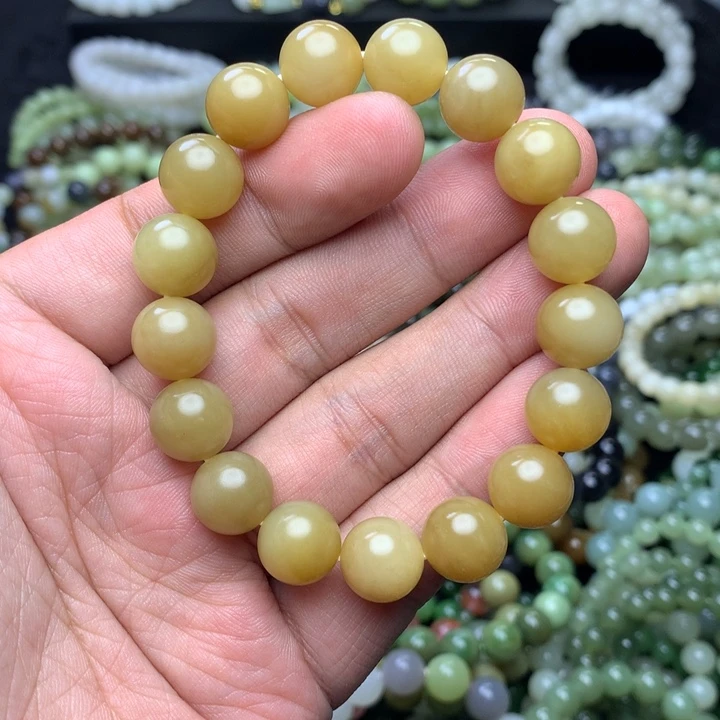 和田玉未镶嵌手串