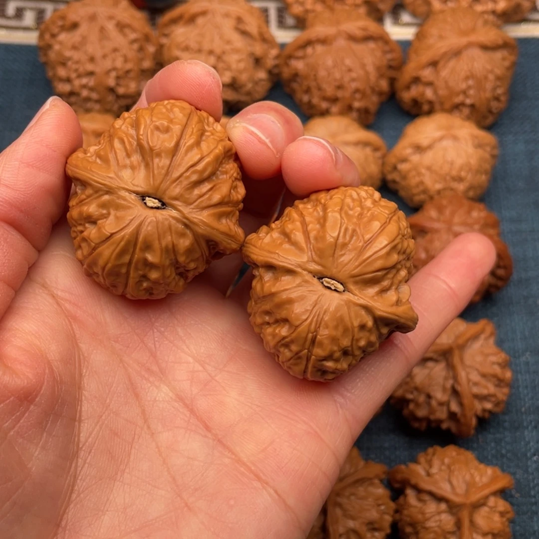 李***生把件文玩核桃38全品乾隆磨