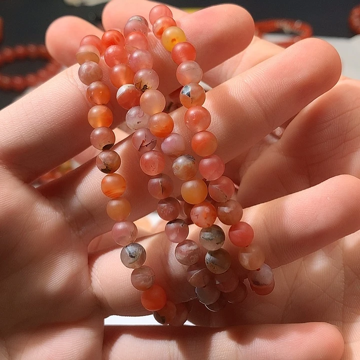 南红玛瑙未镶嵌颈饰