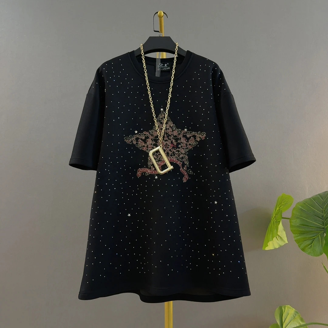 胖mm新款时尚休闲圆领重工烫钻五角星宽松遮肉中长款大码女装短袖