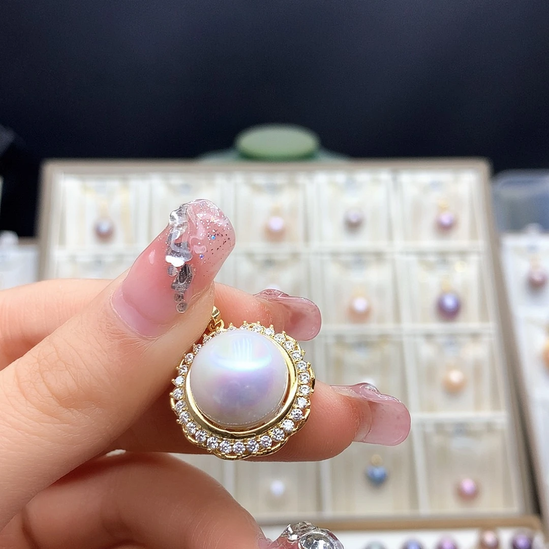 淡水珍珠颈饰合金