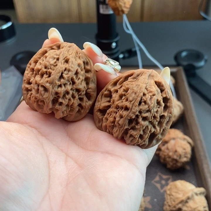 吊坠文玩核桃南疆石