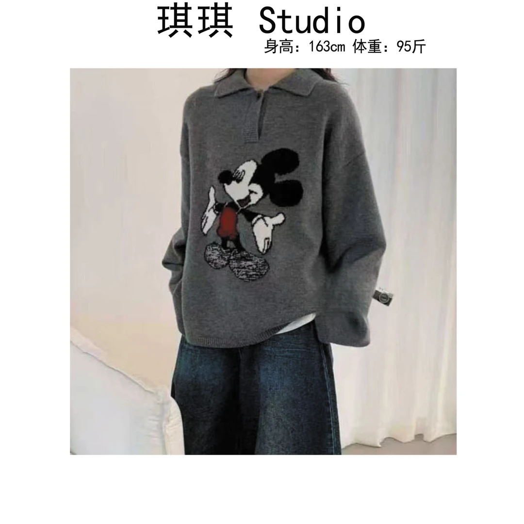 《琪琪家》冬季新款潮流气质时尚翻领卡通米鼠显瘦减龄针织上衣-10