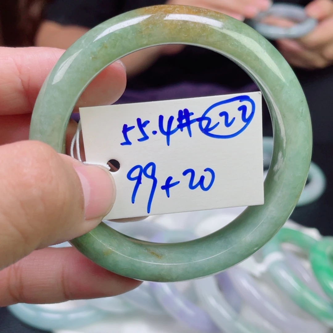 翡翠未镶嵌手镯222