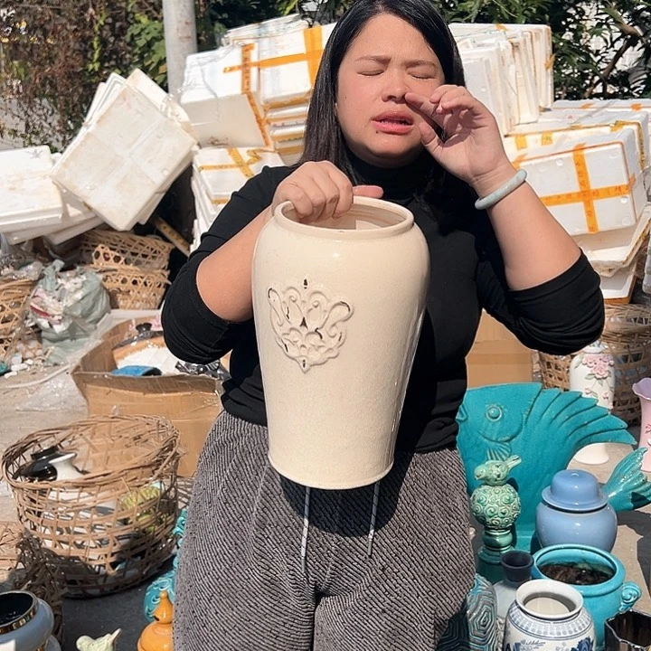 瓶高度30厘米口径14厘米的微瑕捡漏