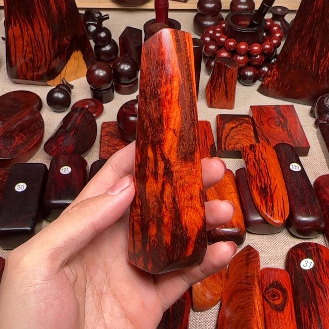 檀香紫檀（小叶紫檀）偏****财