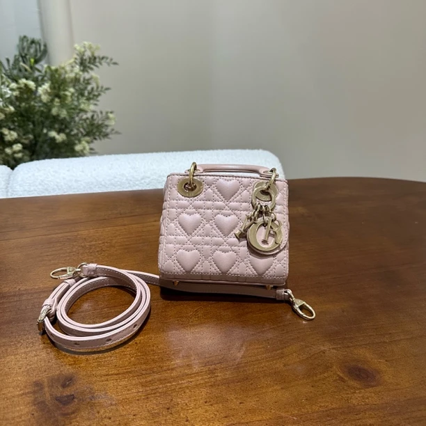 99新 DIOR/迪奥 奶茶色爱心戴妃miniUS54187