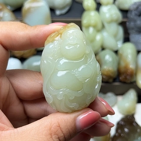 颈饰未镶嵌和田玉柴****茶