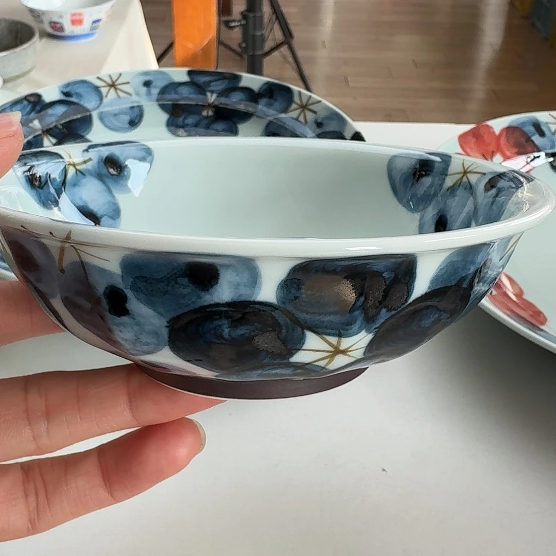 瓷灿若繁花14厘米小钵，手绘蓝色