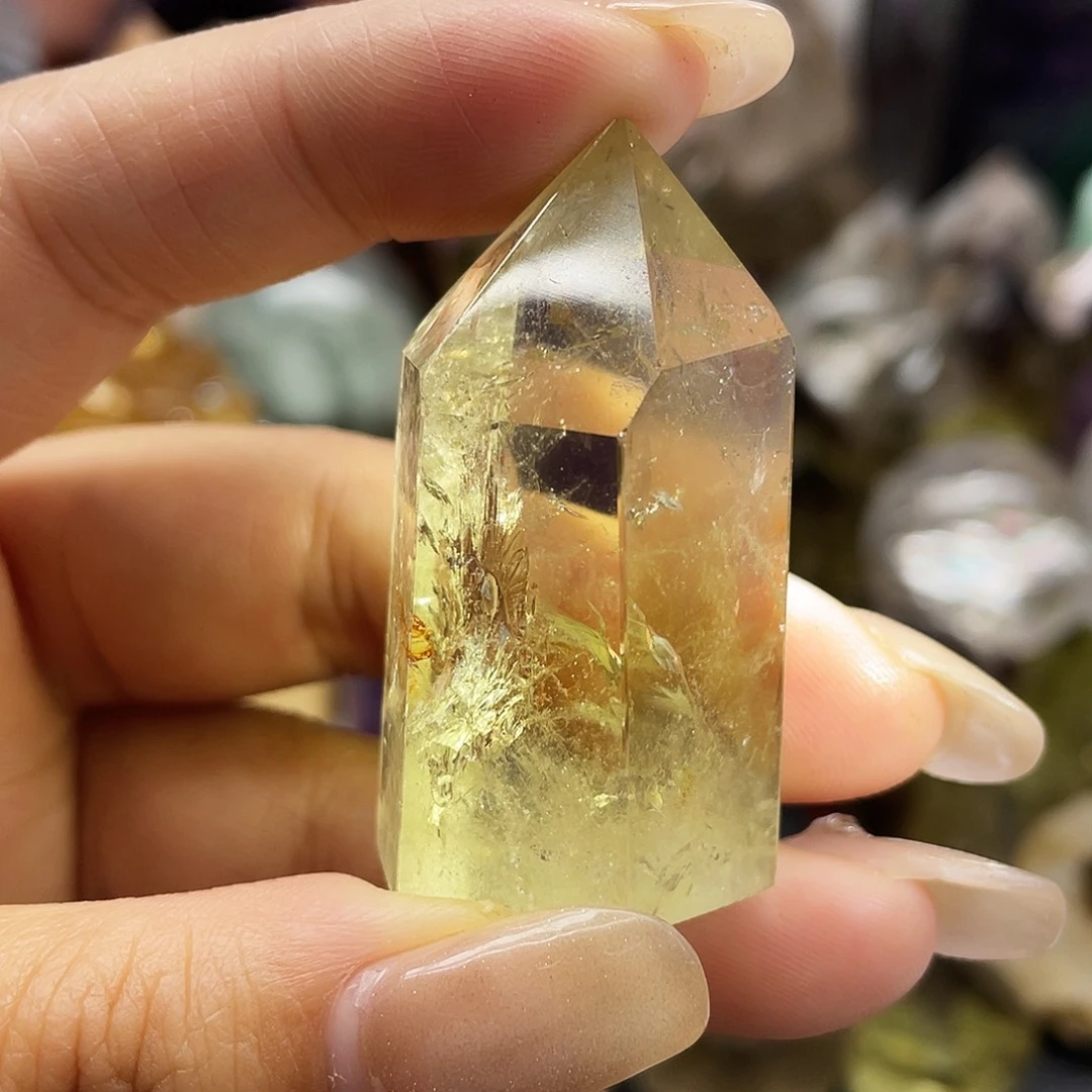 珠宝半成品水晶未镶嵌10黄水晶柱子带彩虹