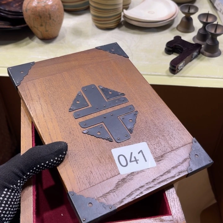 中古物品默认微瑕不退不换