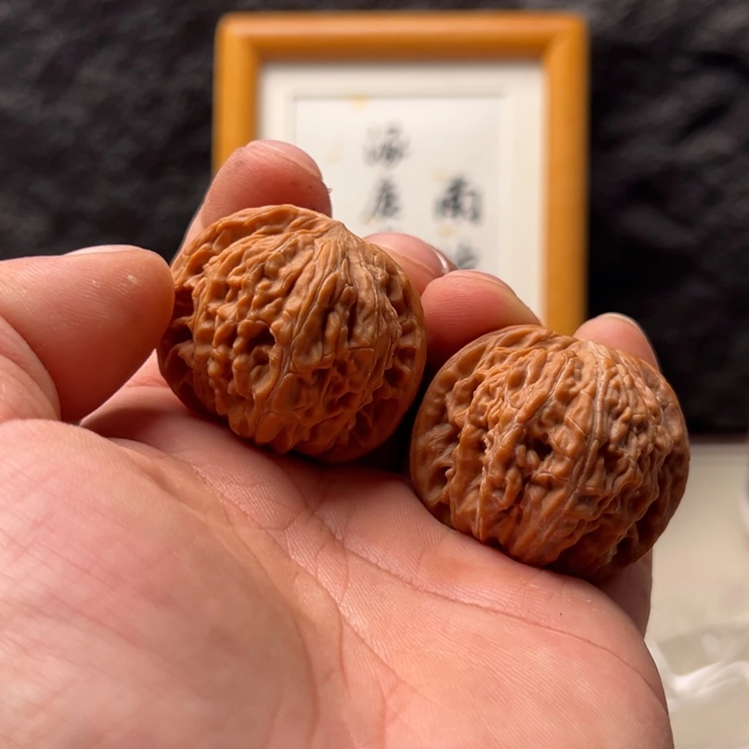 Z***。把件文玩核桃磨盘40