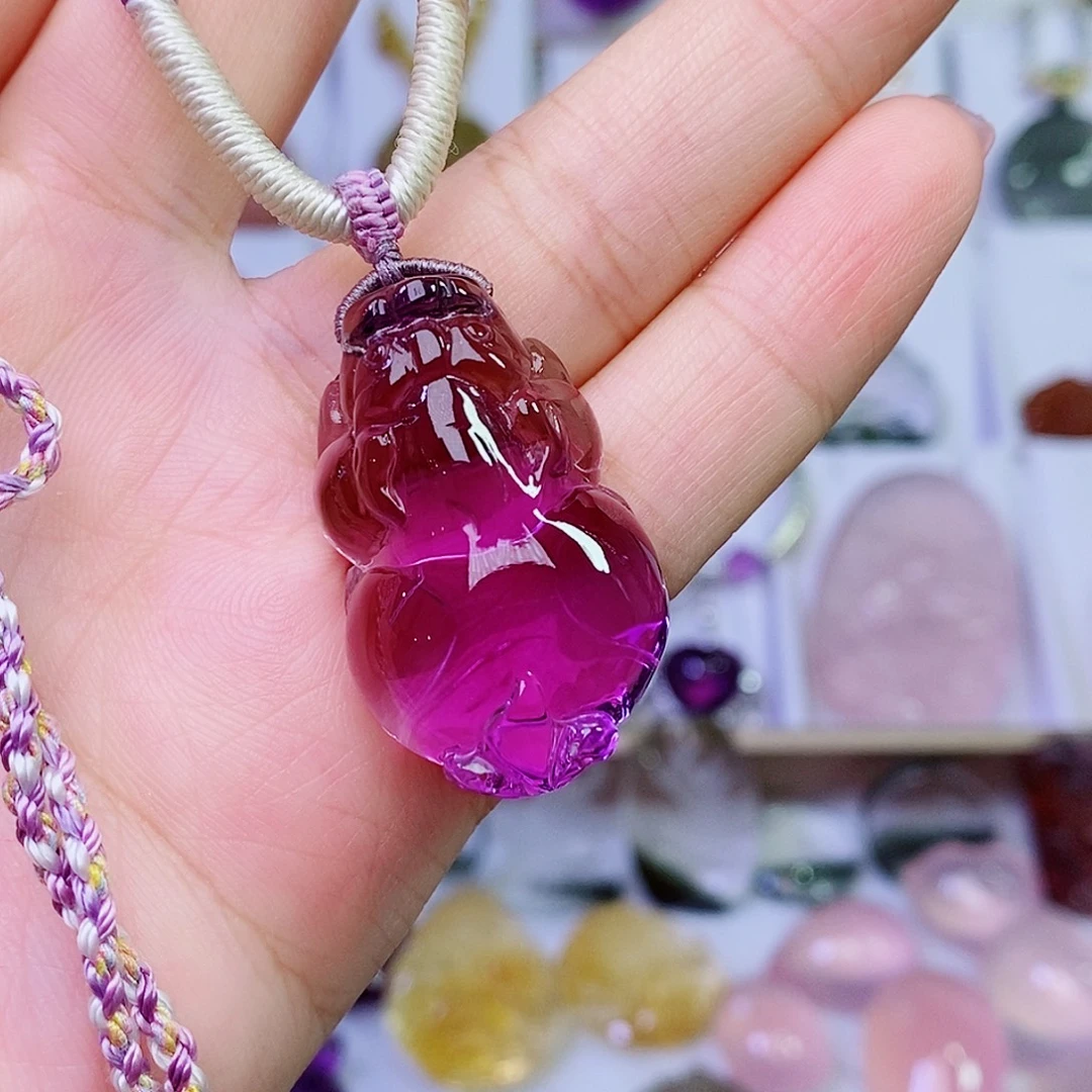 吊坠(赠链)未镶嵌水晶