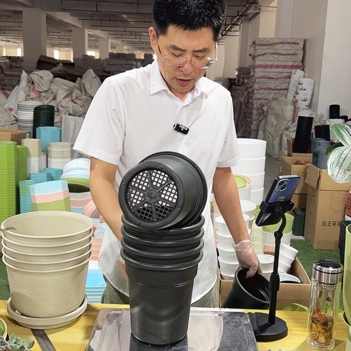 翻边盆口16高18黑色5个无托