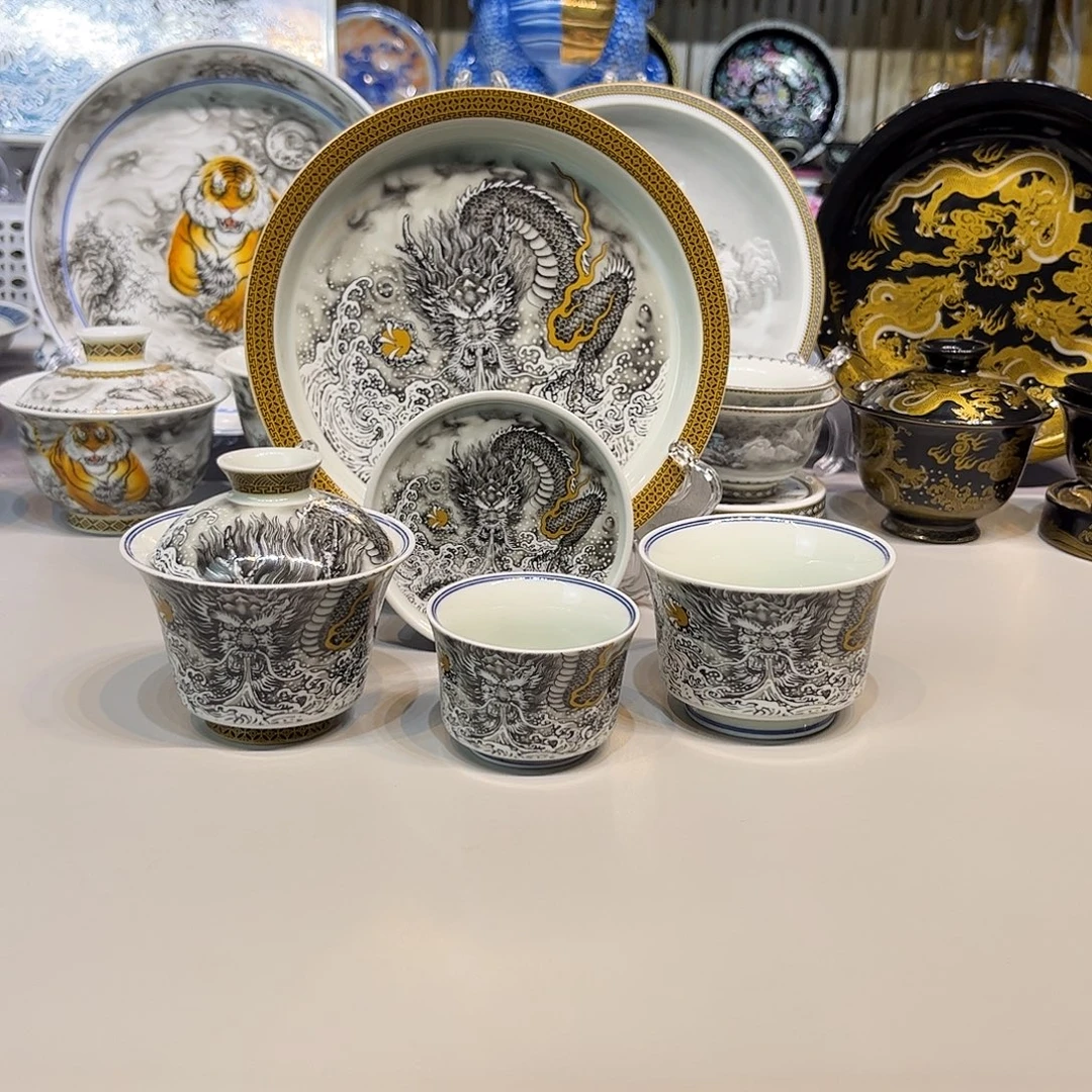 景德镇陶瓷艺术品