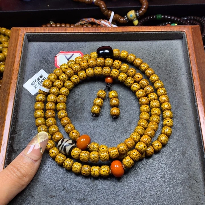 星月菩提吊坠菩提