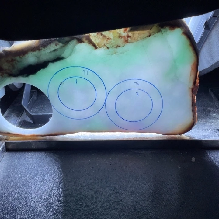 蒸***上定制翡翠未镶嵌翡翠